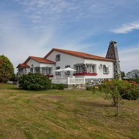 Holiday home Engracia
